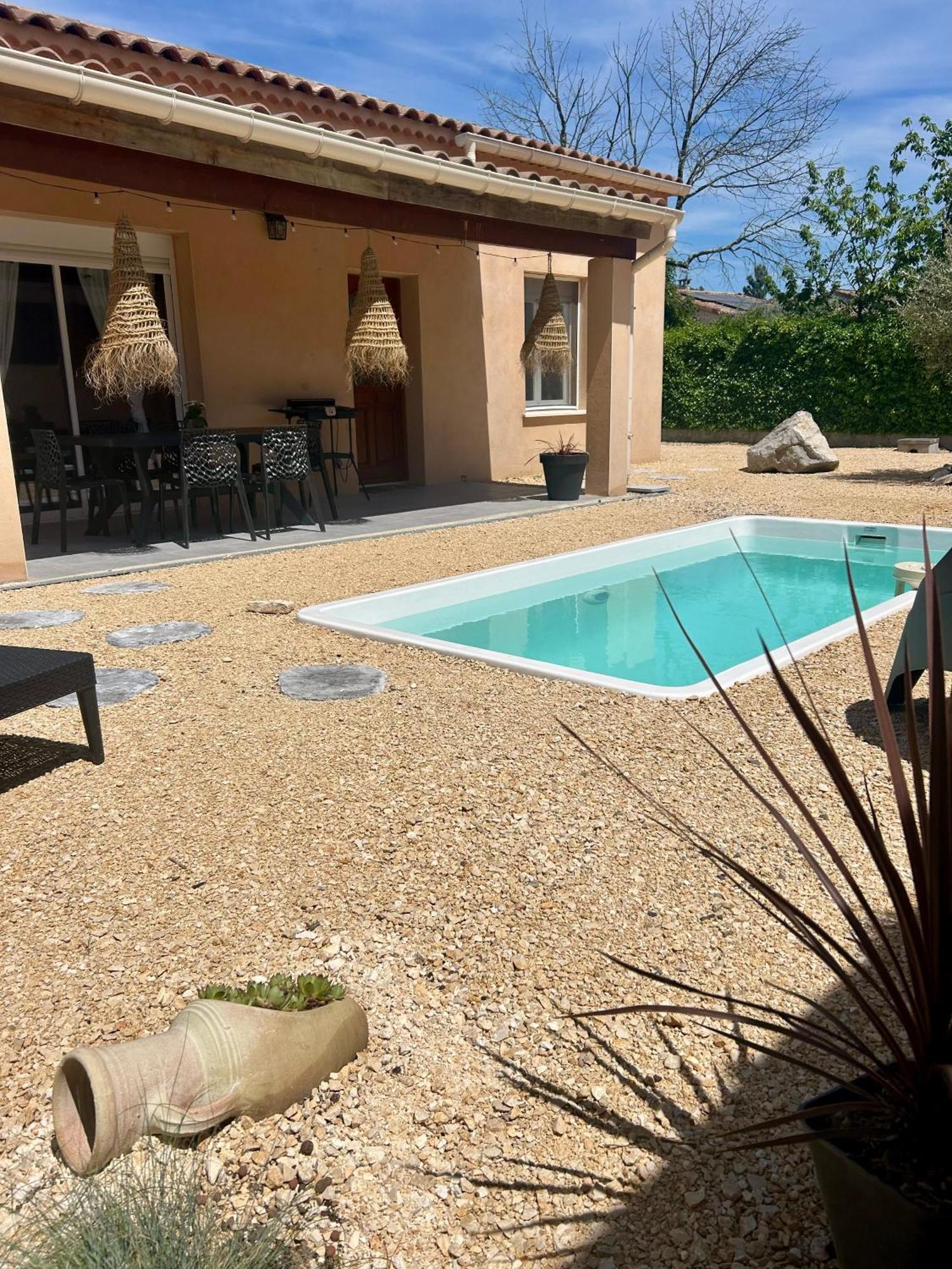 Maison Piscine & Spa Vallon Pont D'Arc 外观 照片